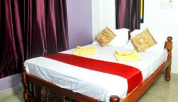 Calangute Beach Side Hotel Dış mekan fotoğraf